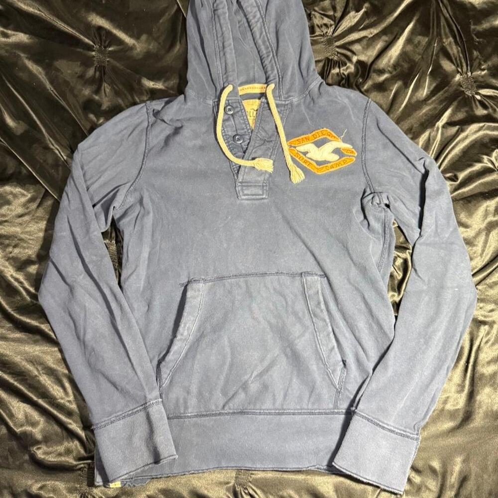 Hollister co vintage navy blue